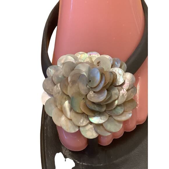 OKABASHI FOOT THERAPY THONG SANDALS /MOTHER OF PEARL SHELL MEDALLION L 9.5-10.5 - Picture 2 of 10